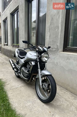 Мотоцикл Классик Kawasaki ER-5 1999 в Берегово