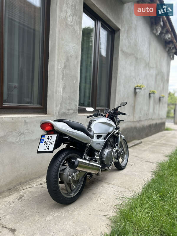 Мотоцикл Классик Kawasaki ER-5 1999 в Берегово