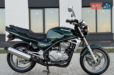 Мотоцикл Без обтікачів (Naked bike) Kawasaki ER-5 2000 в Рівному
