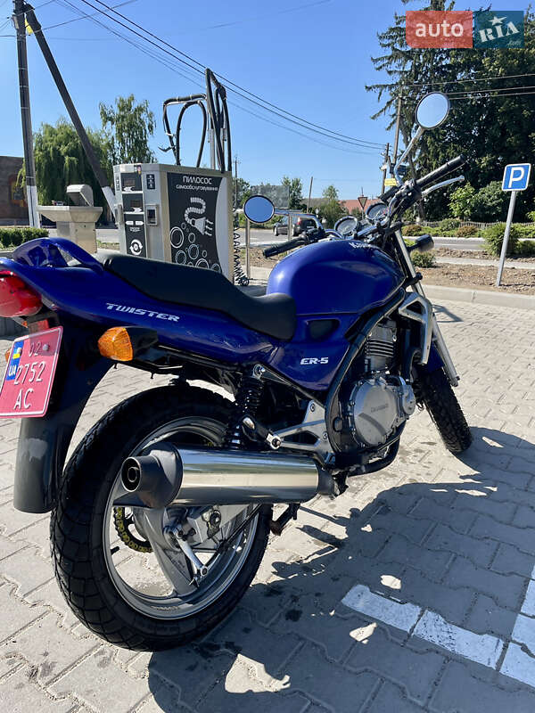 Мотоцикл Без обтекателей (Naked bike) Kawasaki ER-5 1998 в Ладыжине