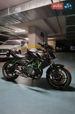 Мотоцикл Без обтікачів (Naked bike) Kawasaki ER 650 2017 в 