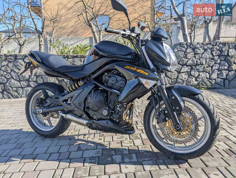 Kawasaki ER 650 2010