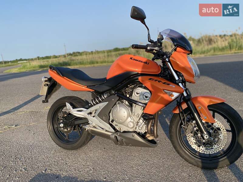 Мотоцикл Классик Kawasaki ER 650 2007 в Днепре