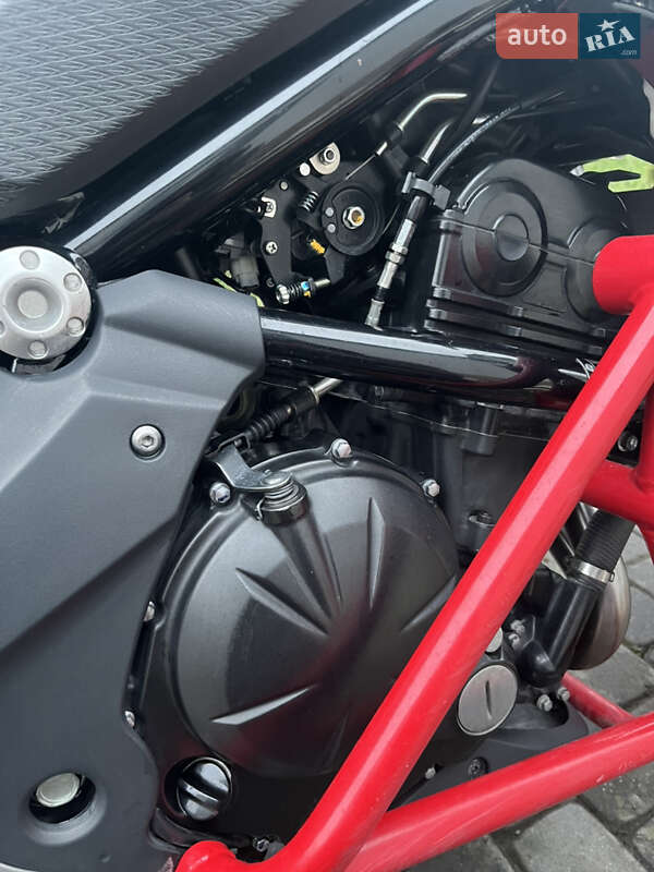 Мотоцикл Без обтекателей (Naked bike) Kawasaki ER 650 2011 в Заставной