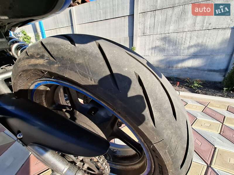 Мотоцикл Классик Kawasaki ER-6F 2007 в Александрие фото 5 Мотоцикл Классик Kawasaki ER-6F 2007 в Александрие