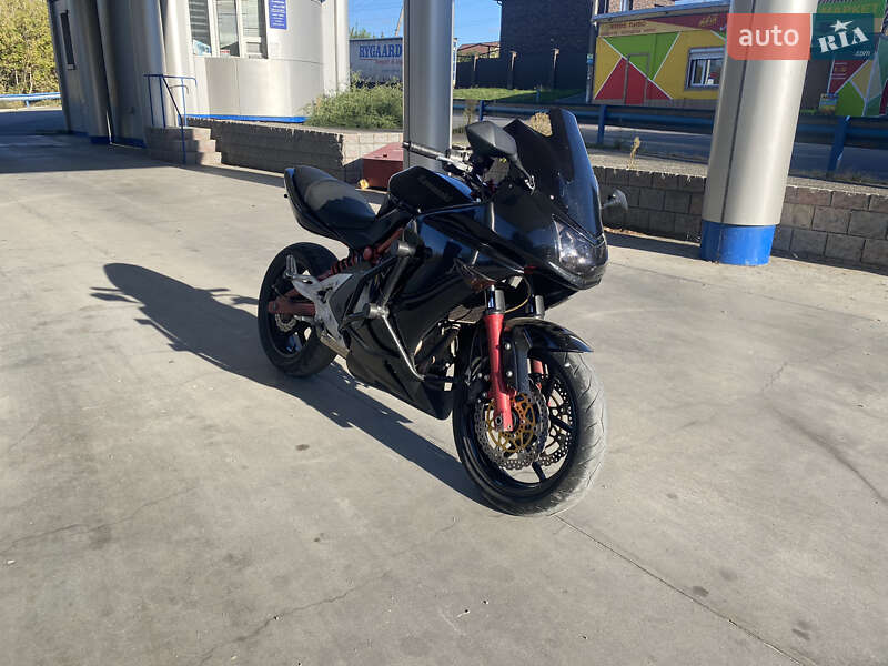 Мотоцикл Спорт-туризм Kawasaki ER-6F 2006 в Днепре