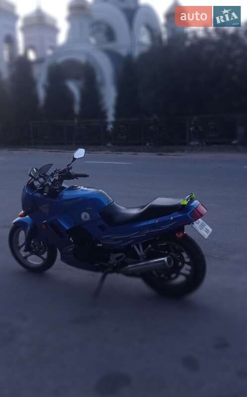 Спортбайк Kawasaki EX 250 2007 в Чернигове