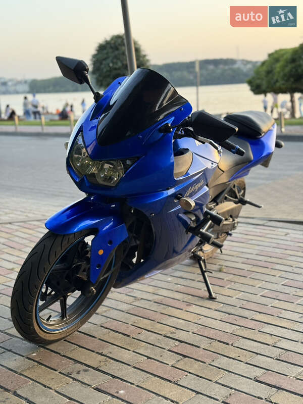 Спортбайк Kawasaki EX 250 2010 в Тернополі