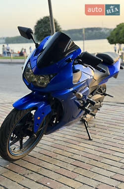 Спортбайк Kawasaki EX 250 2010 в 