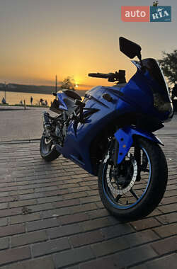 Спортбайк Kawasaki EX 250 2010 в 