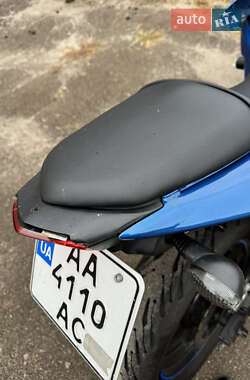Спортбайк Kawasaki EX 250 2010 в 