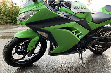 Спортбайк Kawasaki EX 300 2015 в Києві