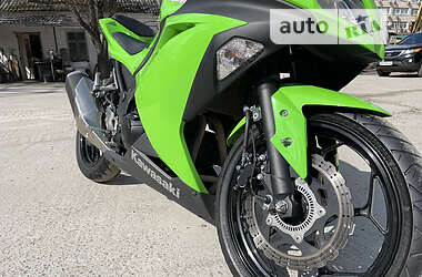 Спортбайк Kawasaki EX 300 2015 в Києві