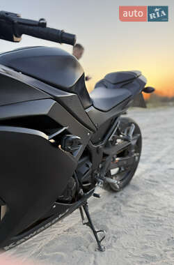 Мотоцикл Спорт-туризм Kawasaki EX 300 2016 в 