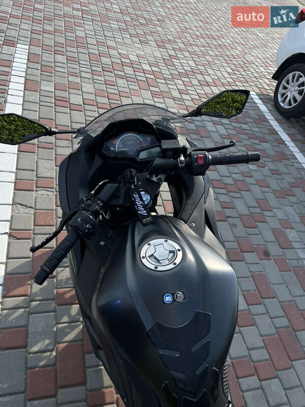 Мотоцикл Спорт-туризм Kawasaki EX 300 2016 в Софіївській Борщагівці