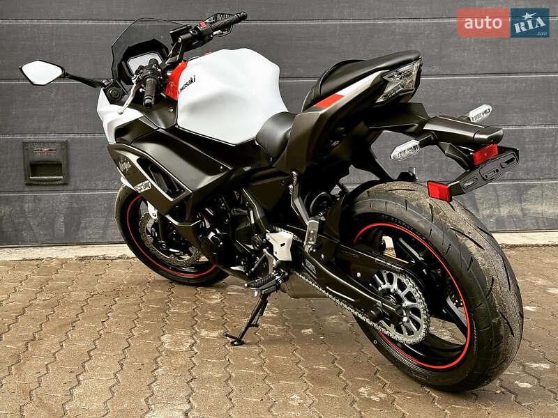Мотоцикл Спорт-туризм Kawasaki EX 650 2023 в Рівному