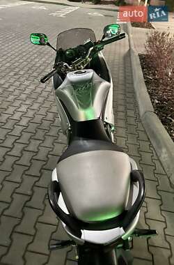 Спортбайк Kawasaki EX 650 2008 в Черкассах