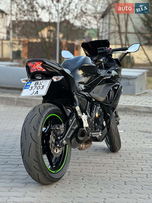 Мотоцикл Багатоцільовий (All-round) Kawasaki EX 650 2018 в Вінниці