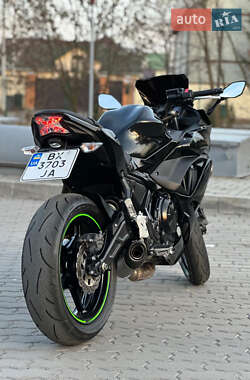 Мотоцикл Багатоцільовий (All-round) Kawasaki EX 650 2018 в 