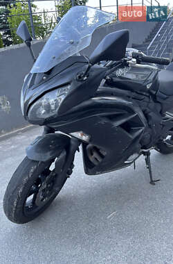 Спортбайк Kawasaki EX 650 2016 в 