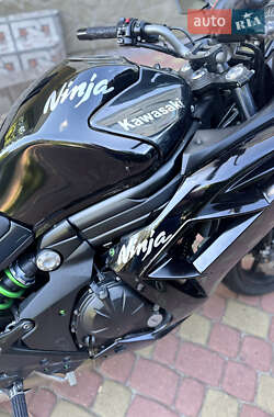 Спортбайк Kawasaki EX 650 2016 в 