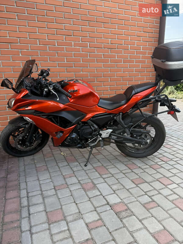 Мотоцикл Багатоцільовий (All-round) Kawasaki EX 650 2017 в Кривому Розі