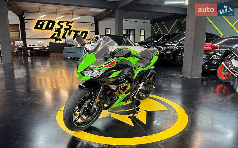 Мотоцикл Спорт-туризм Kawasaki EX 650 2020 в Чернівцях фото 3 Мотоцикл Спорт-туризм Kawasaki EX 650 2020 в Чернівцях