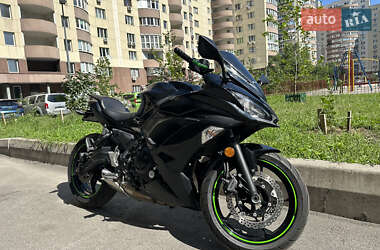 Спортбайк Kawasaki EX 650 2018 в 