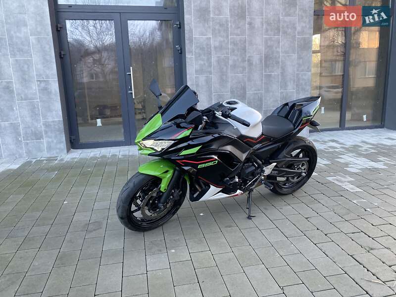 Спортбайк Kawasaki EX 650 2022 в Львові