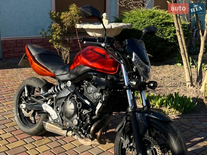 Kawasaki EX 650 2011