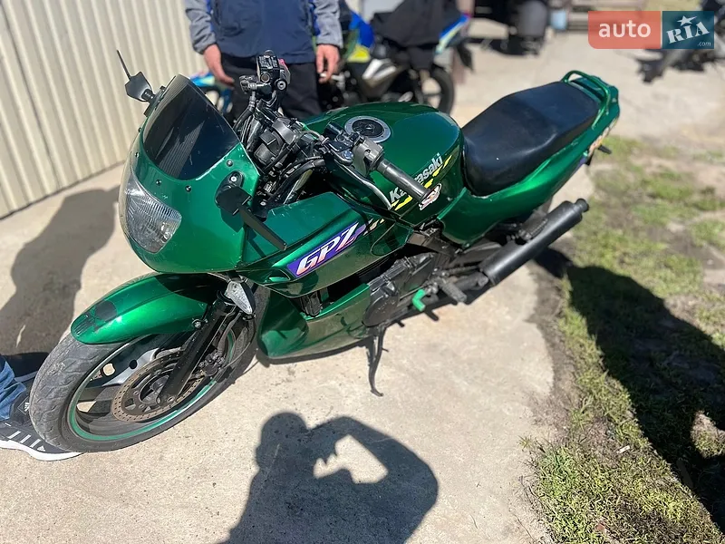 Kawasaki GPZ 500S 1994