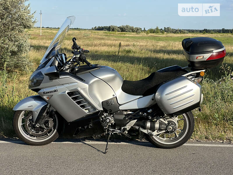 Мотоцикл Спорт-туризм Kawasaki GTR 1400 2008 в Дніпрі