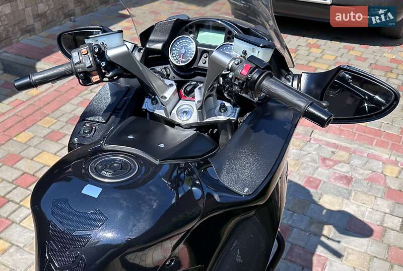 Мотоцикл Спорт-туризм Kawasaki GTR 1400 2014 в Львове