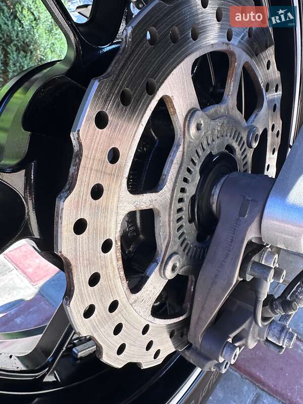 Мотоцикл Спорт-туризм Kawasaki GTR 1400 2014 в Львове