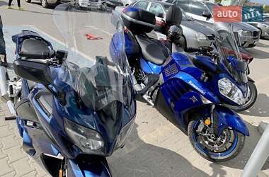 Мотоцикл Спорт-туризм Kawasaki GTR 1400 2016 в Черновцах