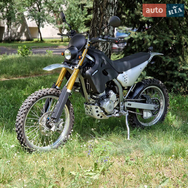 Мотоцикл Позашляховий (Enduro) Kawasaki KLX 250 2003 в Києві