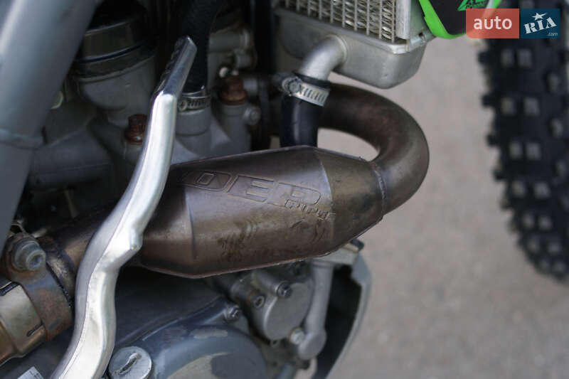 Мотоцикл Кросс Kawasaki KX 250F 2005 в Ужгороде фото 8 Мотоцикл Кросс Kawasaki KX 250F 2005 в Ужгороде