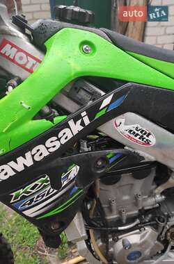 Вантажні моторолери, мотоцикли, скутери, мопеди Kawasaki KX 450F 2015 в 