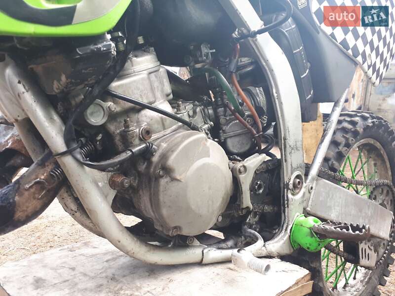 Мотоцикл Кросс Kawasaki KX 2004 в Бучі