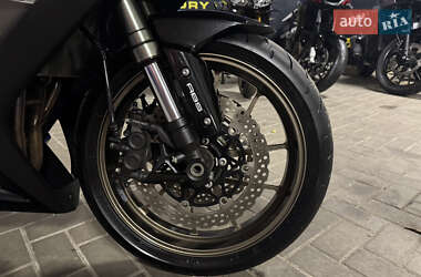 Мотоцикл Спорт-туризм Kawasaki Ninja 1000 SX 2012 в 