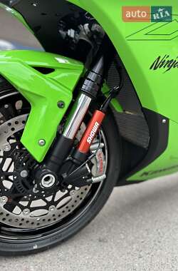 Спортбайк Kawasaki Ninja 1000 ZX-10R 2023 в 