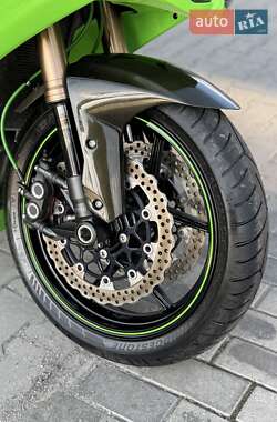 Спортбайк Kawasaki Ninja 1000 ZX-10R 2008 в 