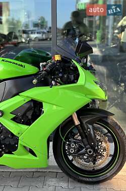 Спортбайк Kawasaki Ninja 1000 ZX-10R 2008 в 