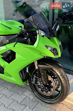 Спортбайк Kawasaki Ninja 1000 ZX-10R 2008 в 