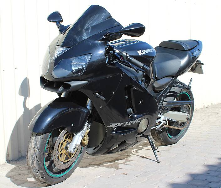 Kawasaki ninja 1200 deals zx12r