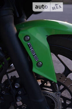 Спортбайк Kawasaki Ninja 250 2016 в 
