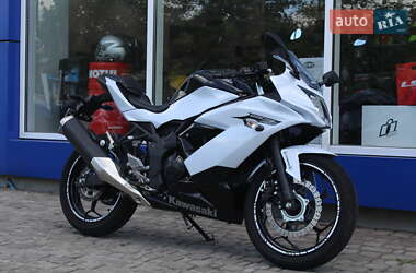Спортбайк Kawasaki Ninja 250 2015 в Харкові