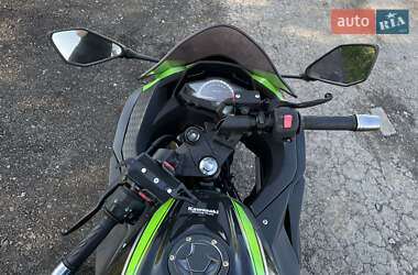 Спортбайк Kawasaki Ninja 250 2016 в 