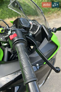 Спортбайк Kawasaki Ninja 250 2018 в 