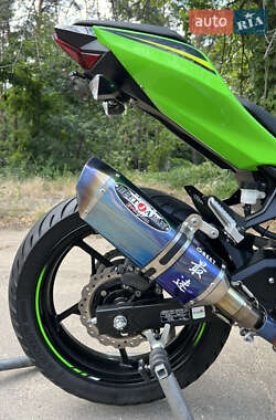 Спортбайк Kawasaki Ninja 250 2018 в 